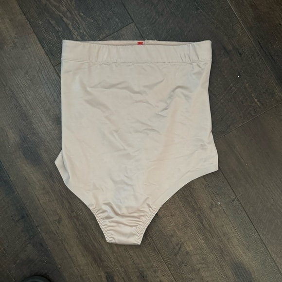 NWT Spanx Suit Your Fancy High-Waisted Thong M - Picture 4 of 7